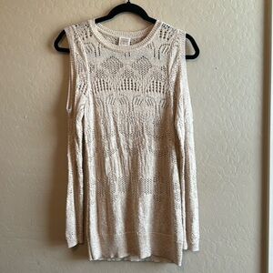 Cupio sweater beige with gold cold shoulder detail size M